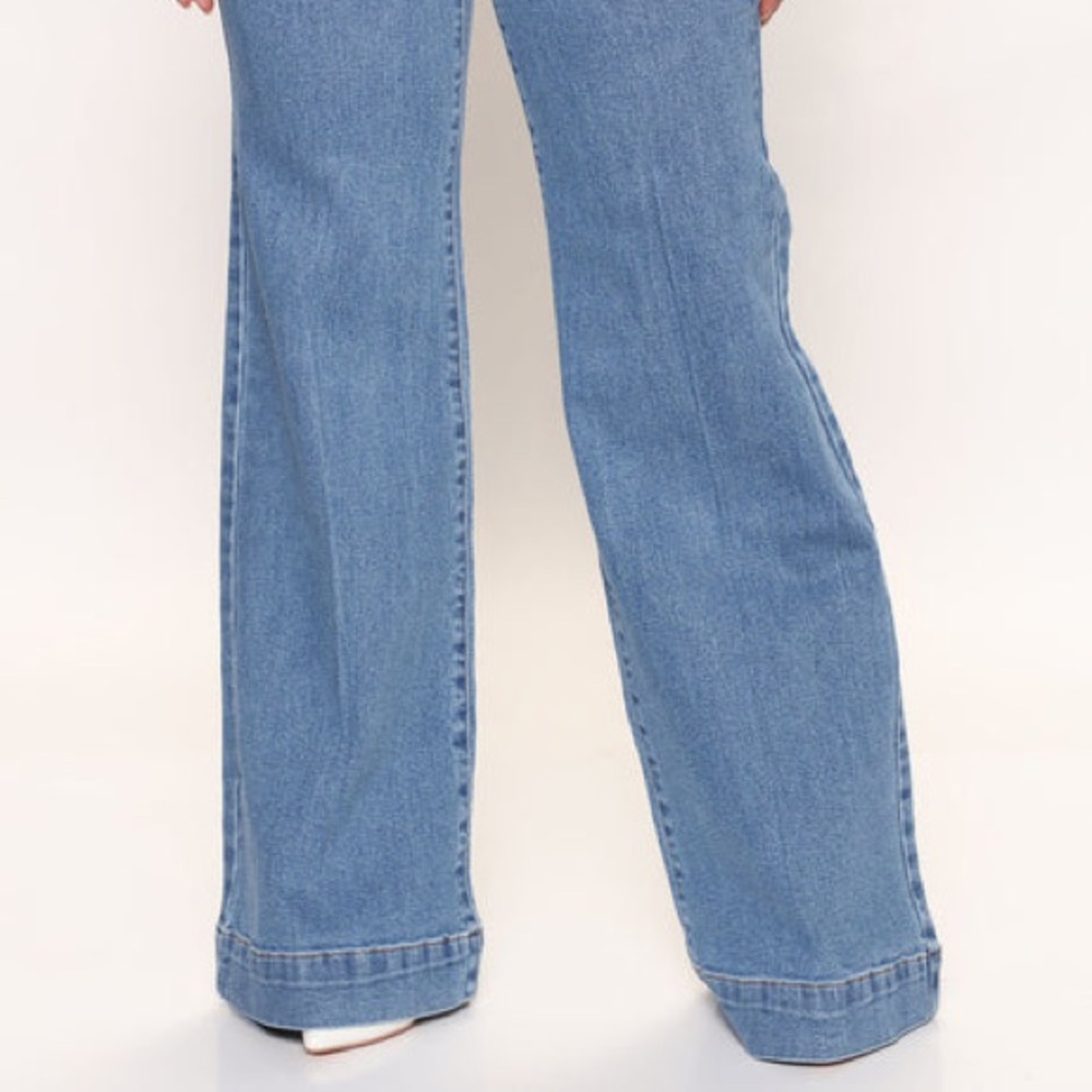 Fashion Nova Light Blue Wide-Leg High-Rise Jeans